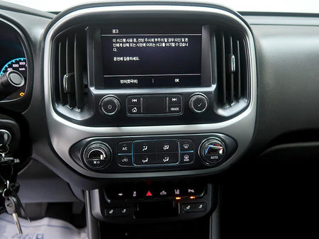 CHEVROLET Colorado — photo 09