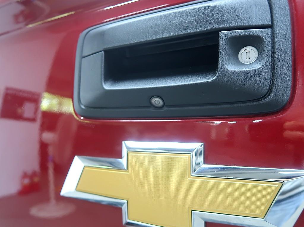 CHEVROLET Colorado — photo 16