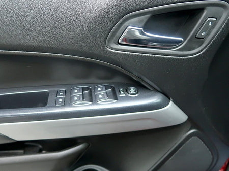 CHEVROLET Colorado — photo 18