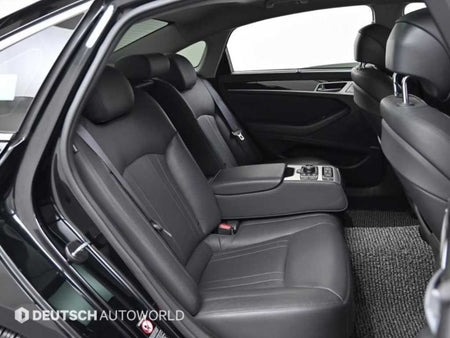 Genesis G80 — photo 11