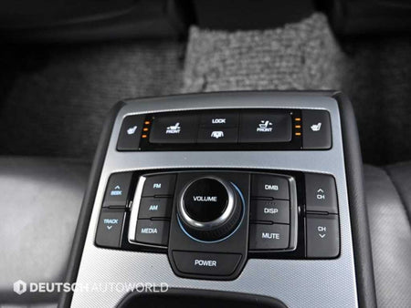 Genesis G80 — photo 15