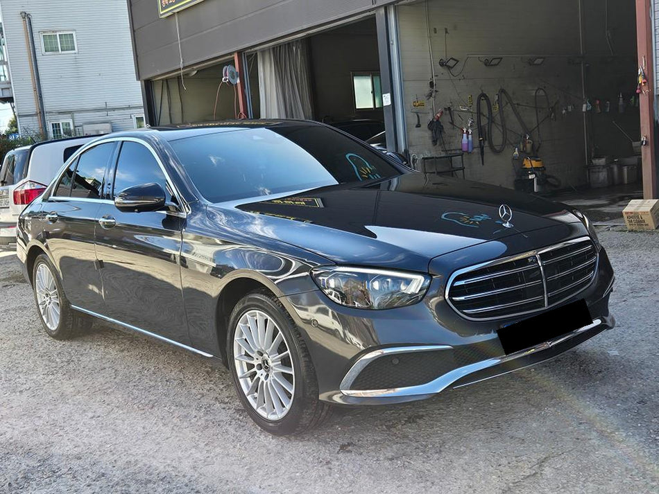 Mercedes-Benz E-Class — photo 02