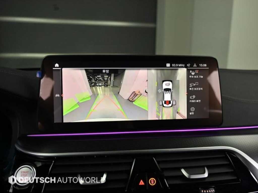 BMW 5-Series — photo 15