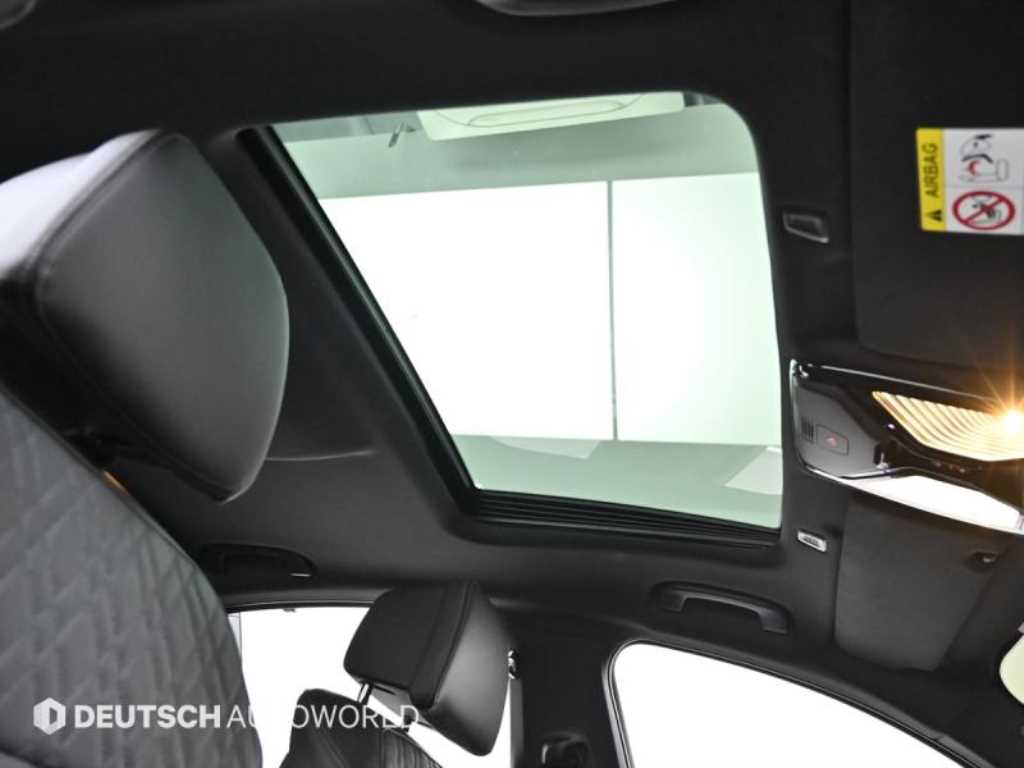 BMW 5-Series — photo 19