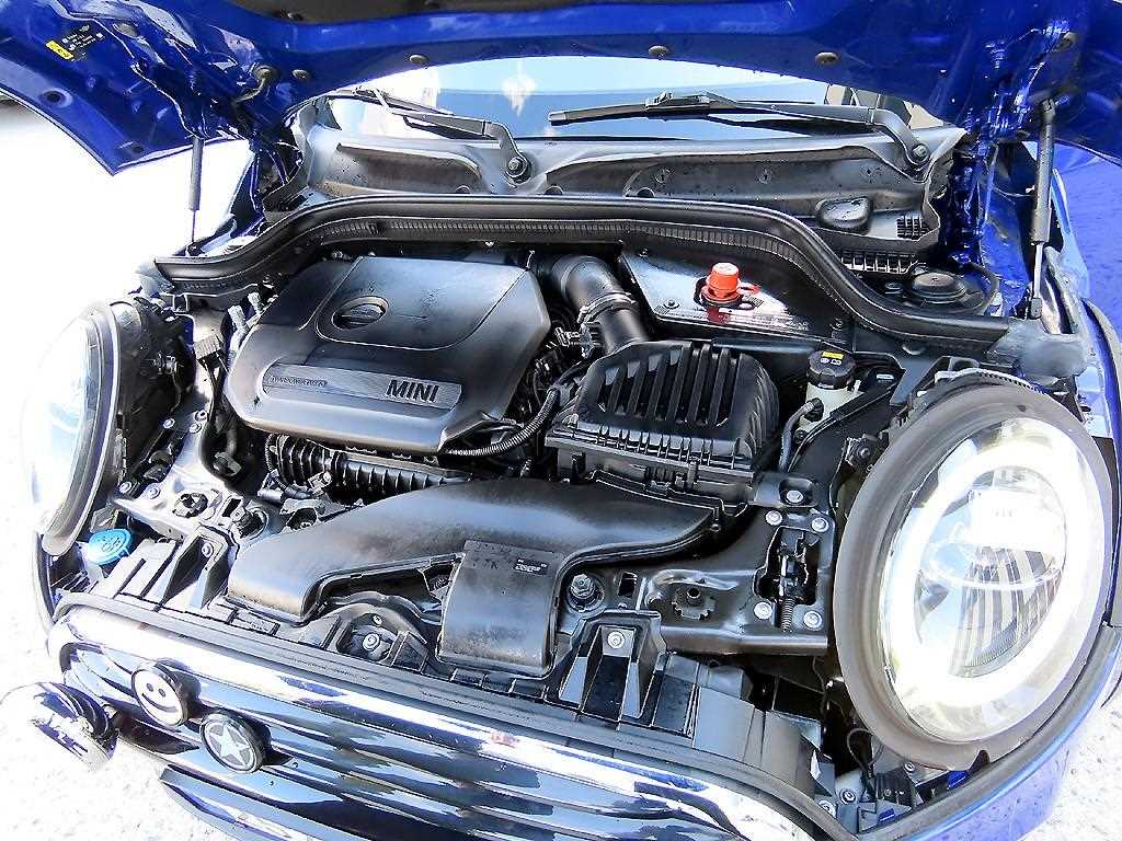 Mini Cooper — photo 19