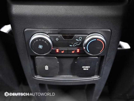 Ford Explorer — photo 16