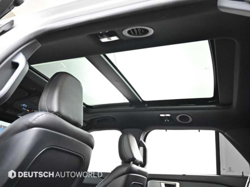 Ford Explorer — photo 19