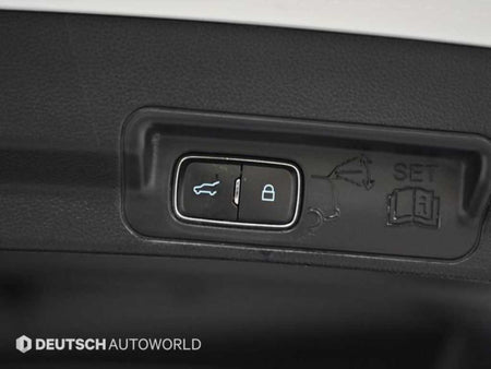 Ford Explorer — photo 20