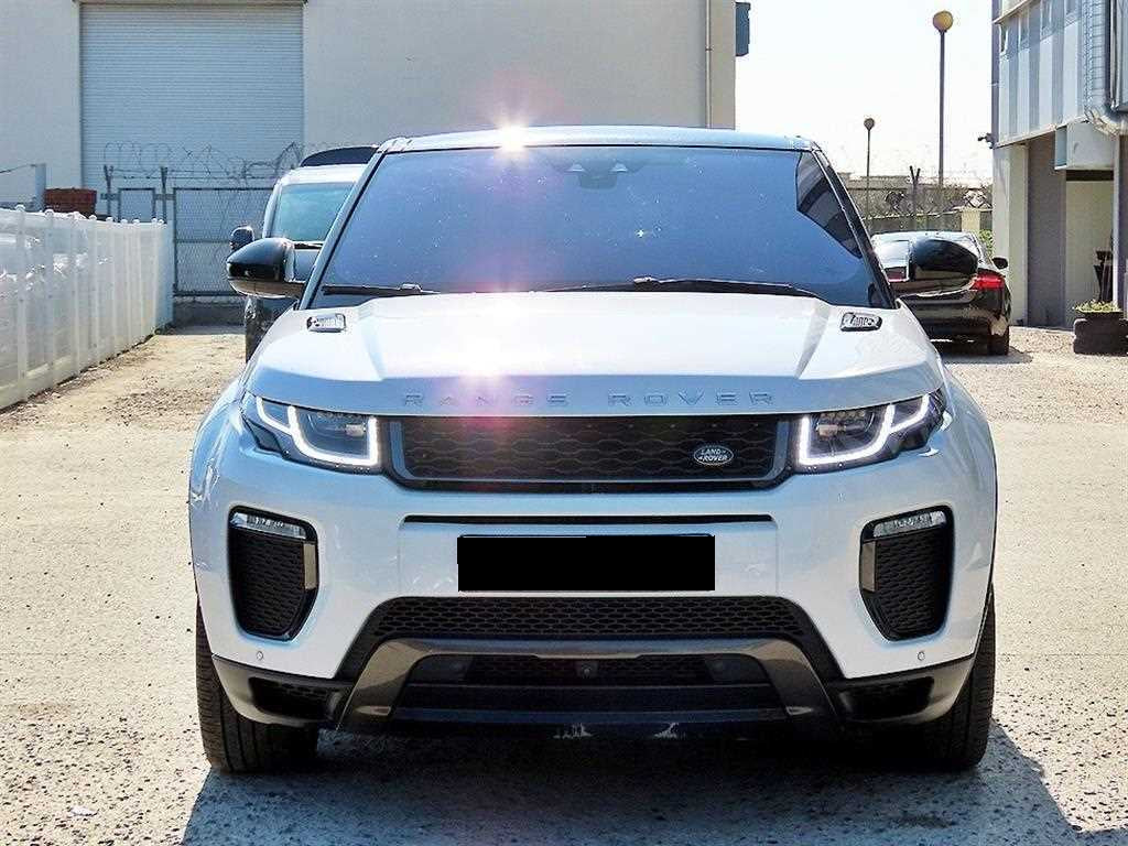 Land Rover Range Rover Evoque — photo 01