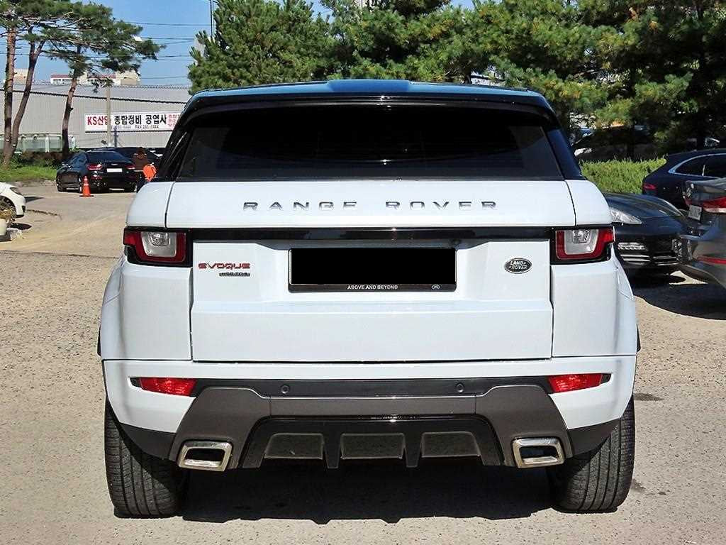 Land Rover Range Rover Evoque — photo 04