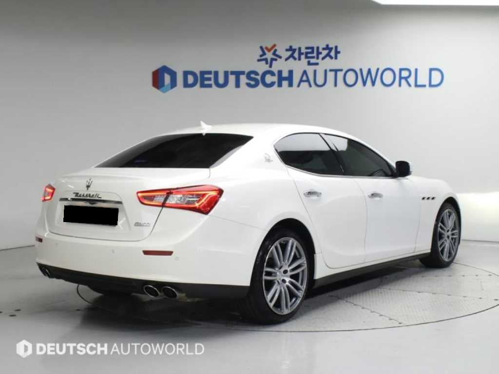 Maserati Ghibli — photo 02
