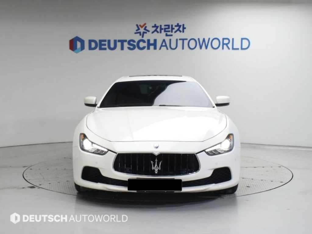 Maserati Ghibli — photo 03