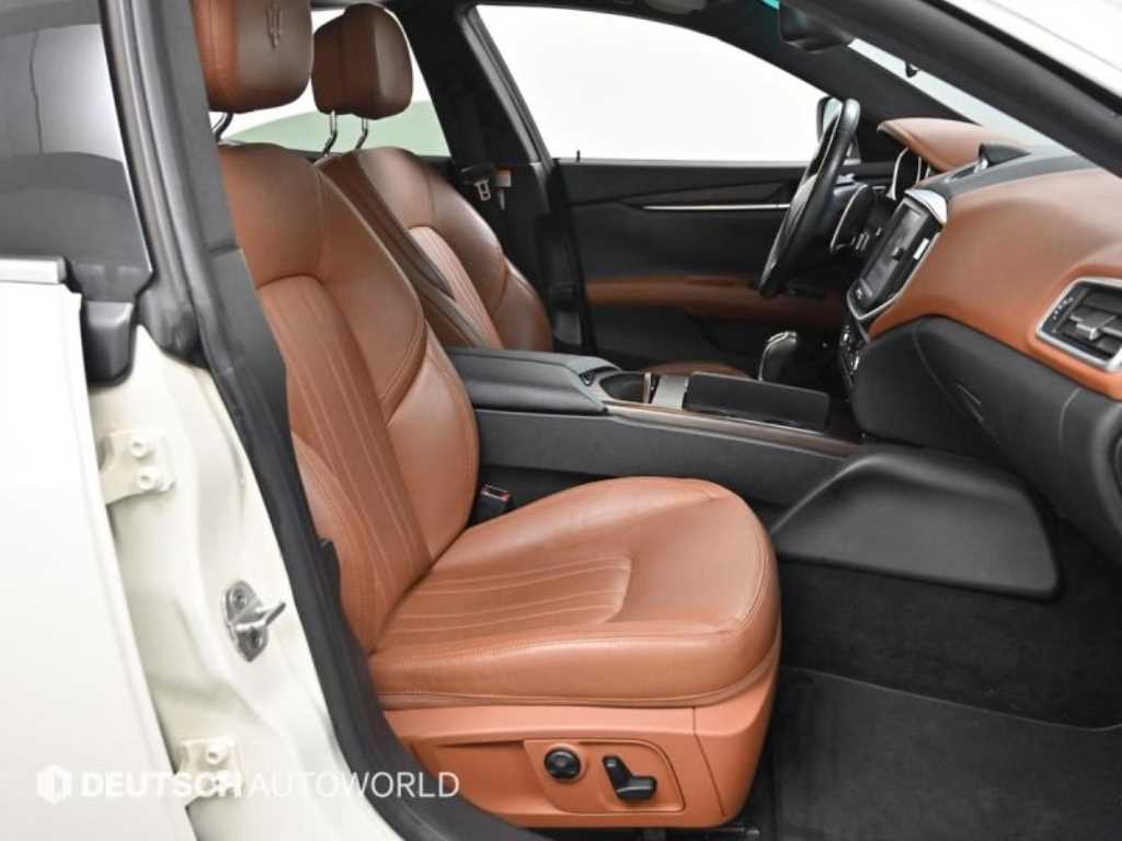 Maserati Ghibli — photo 10