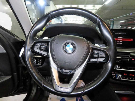 BMW 5-Series — photo 08