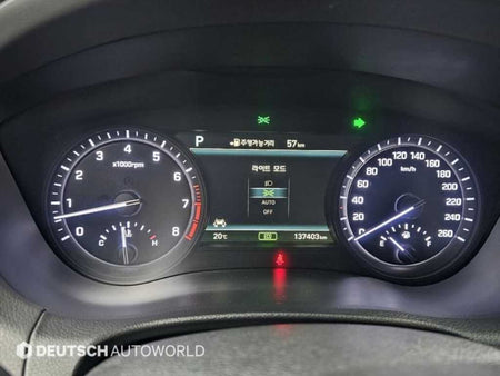 Genesis G80 — photo 08