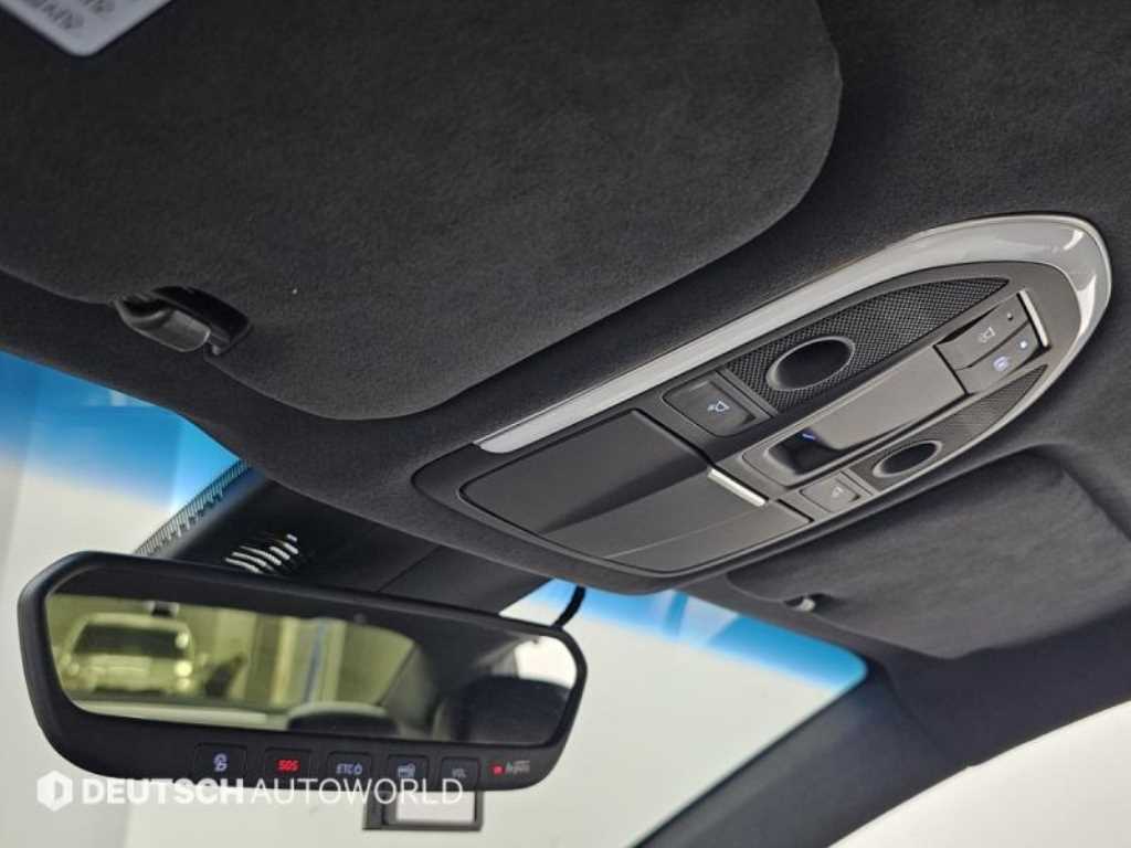 Genesis G80 — photo 19