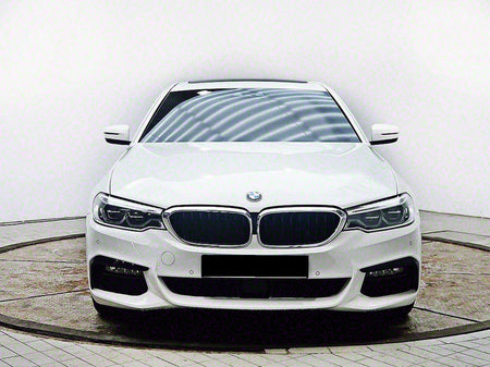 BMW 5-Series — photo 01