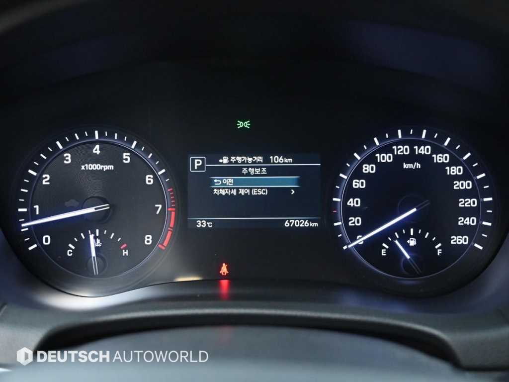 Genesis G80 — photo 09