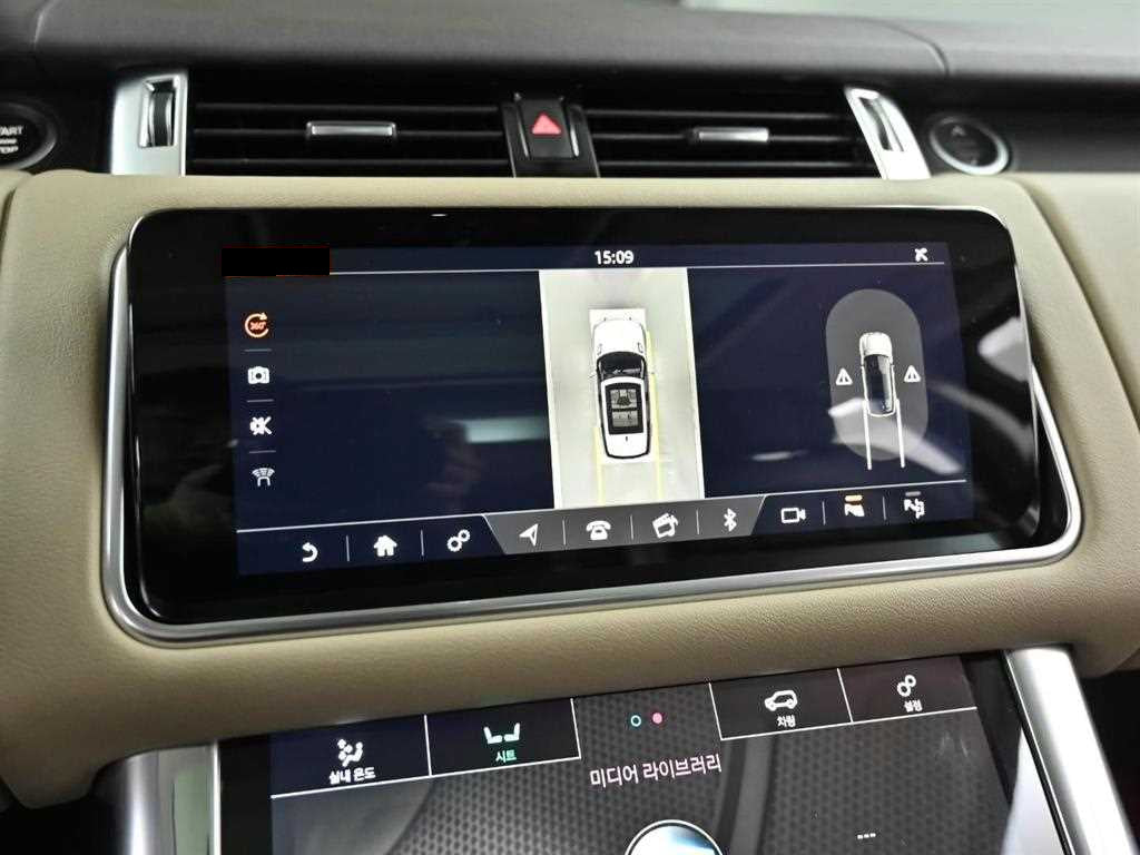 Land Rover Range Rover Sport — photo 16