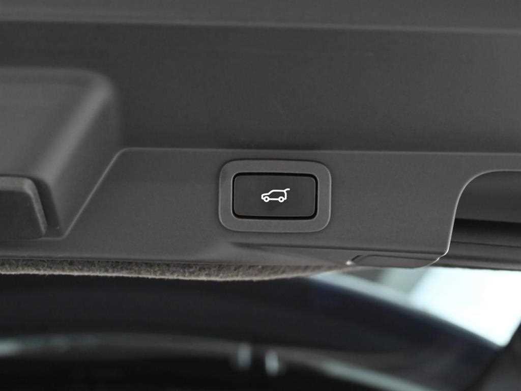 Land Rover Range Rover Sport — photo 20