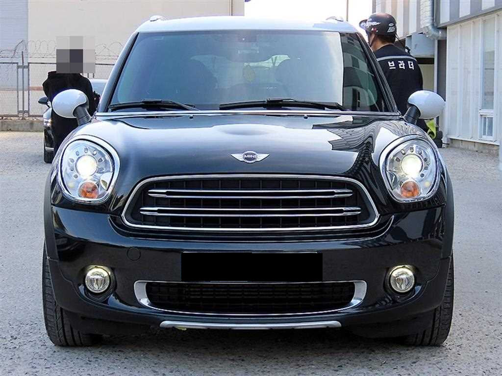 Mini Countryman — photo 01