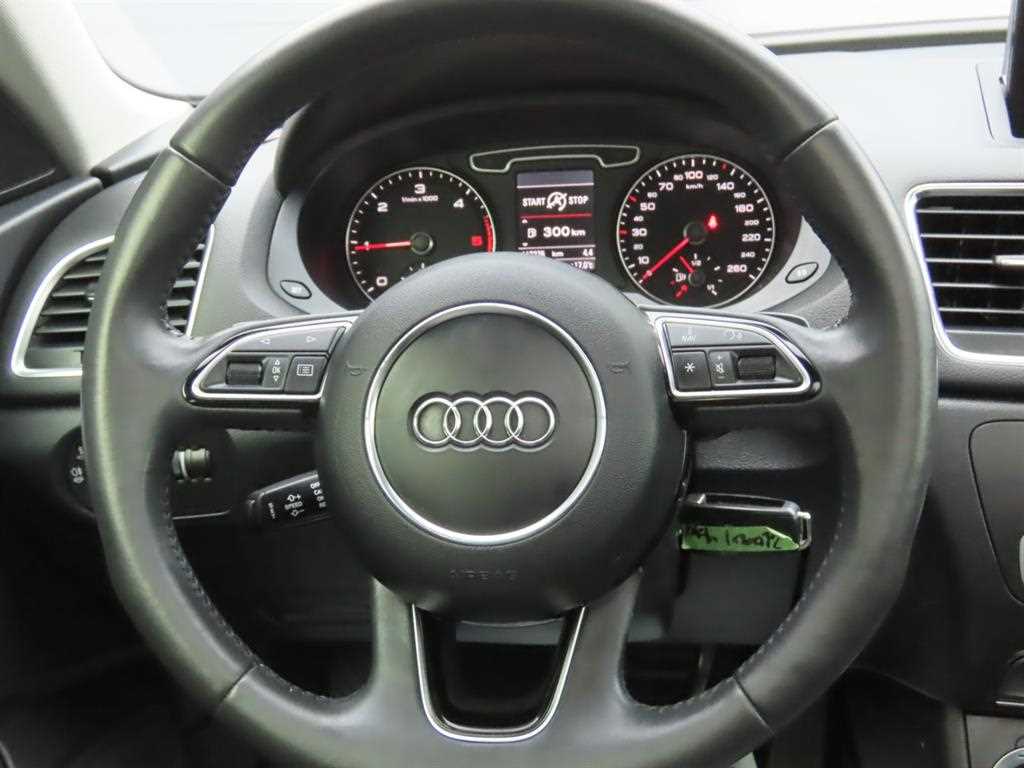 Audi Q3 — photo 07