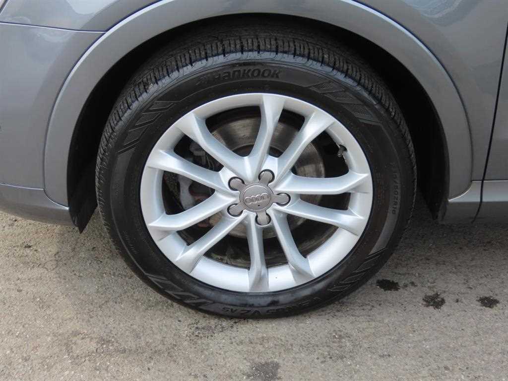 Audi Q3 — photo 20