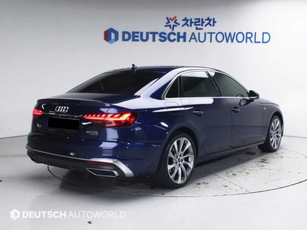 Audi A4 — photo 02