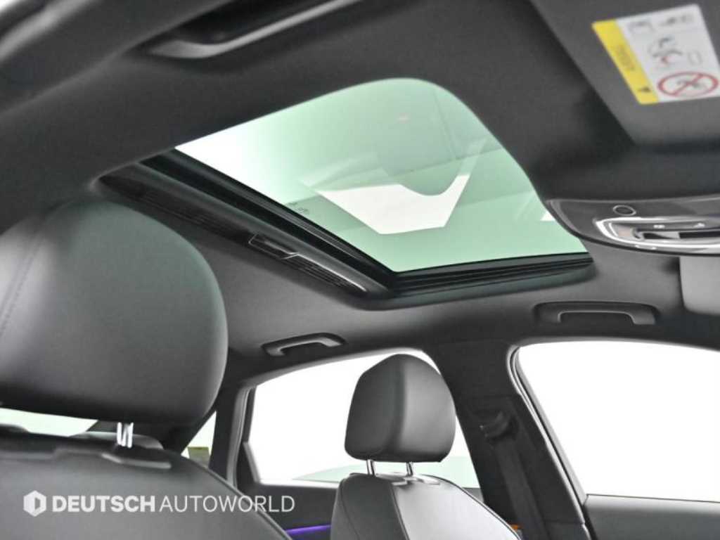 Audi A4 — photo 19