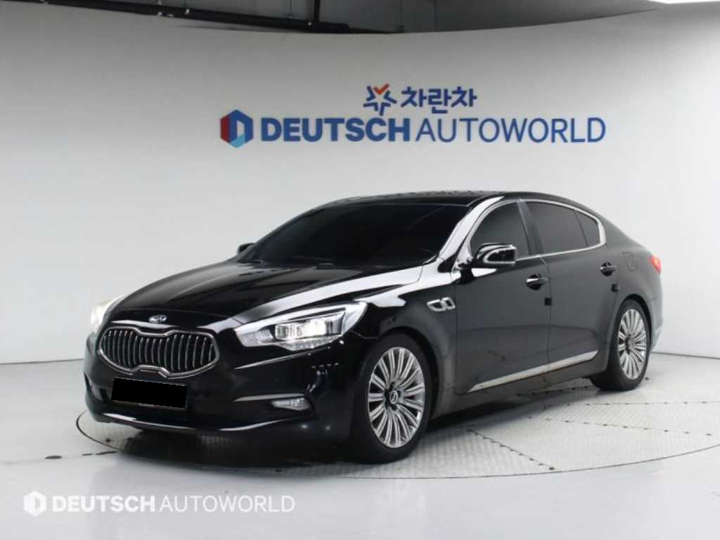 Kia K9 — photo 01