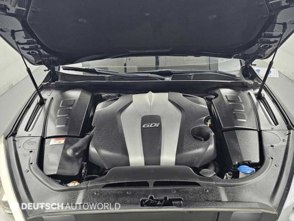 Kia K9 — photo 06