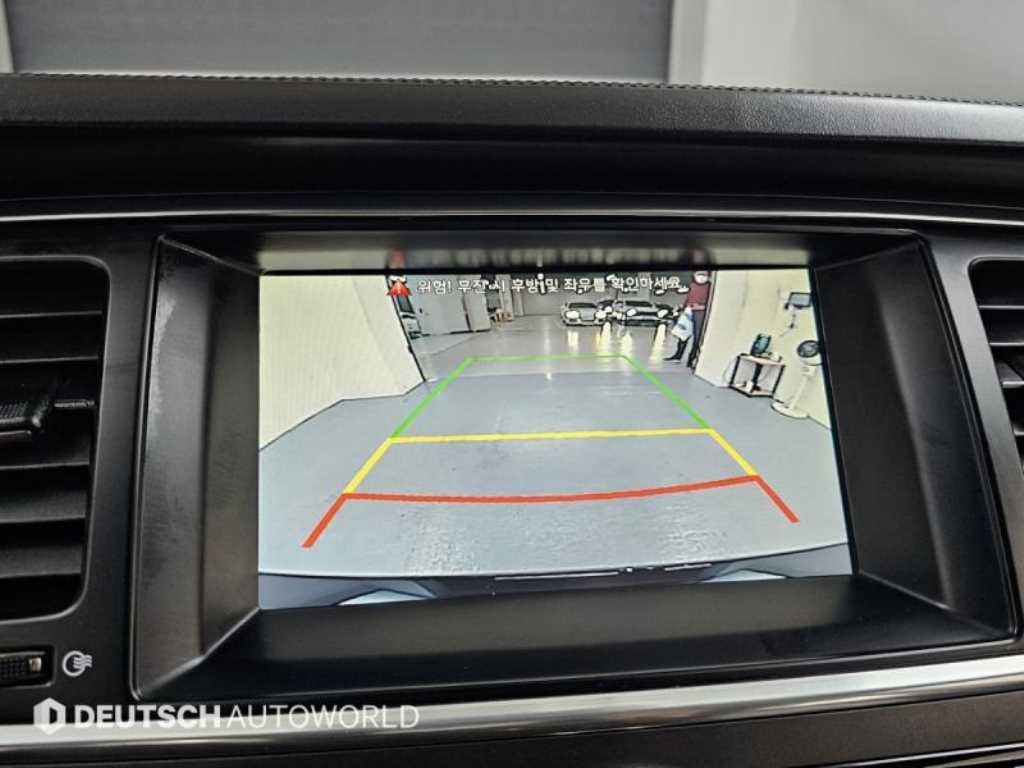 Kia K9 — photo 15