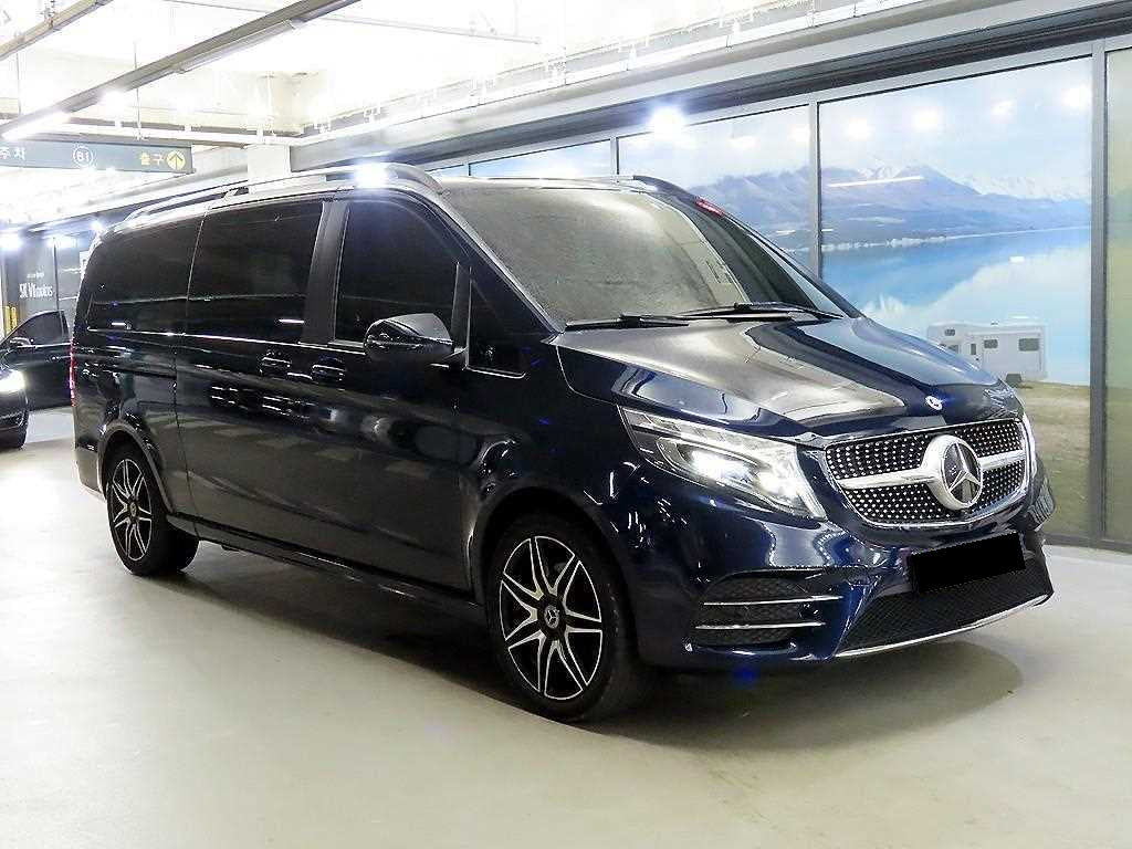 Mercedes-Benz V-Class — photo 01