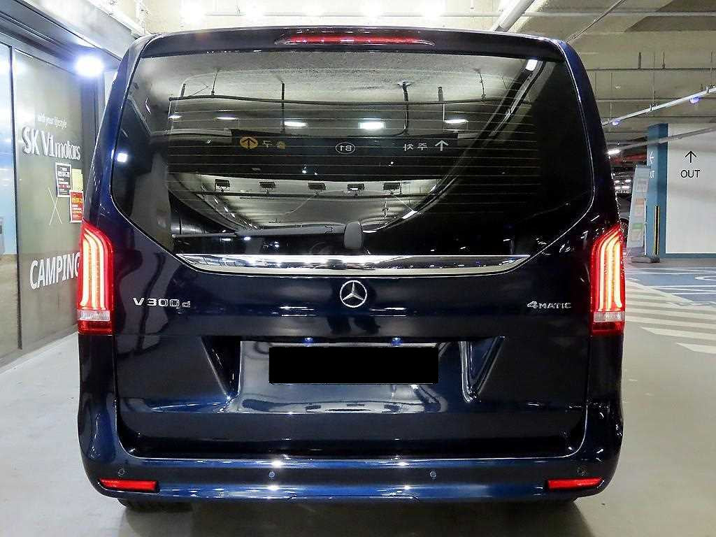 Mercedes-Benz V-Class — photo 05