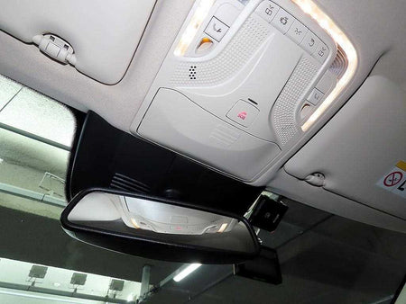Mercedes-Benz V-Class — photo 15