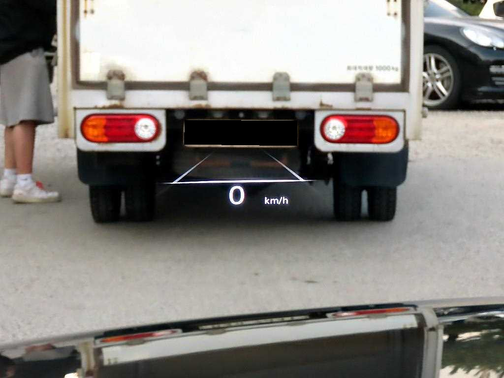 Genesis GV70 — photo 10