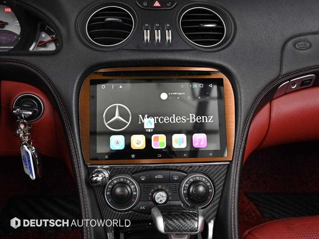 Mercedes-Benz SL-Class — photo 14