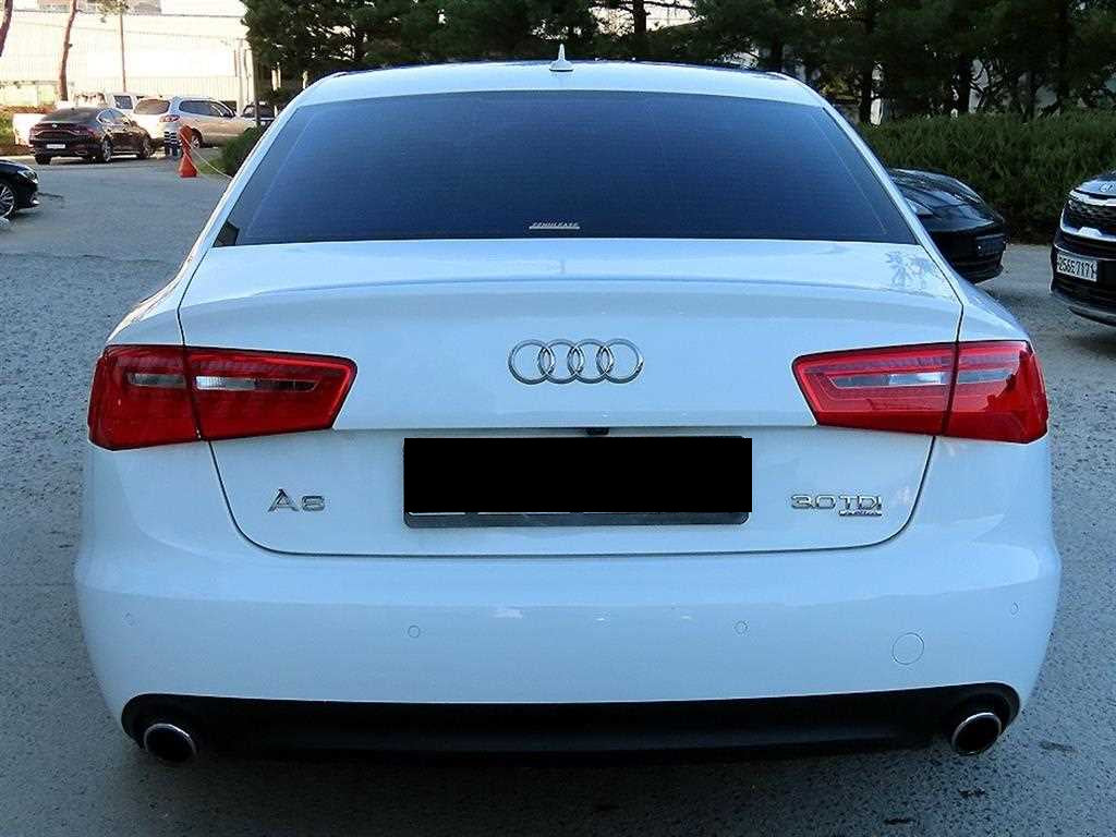 Audi A6 — photo 04