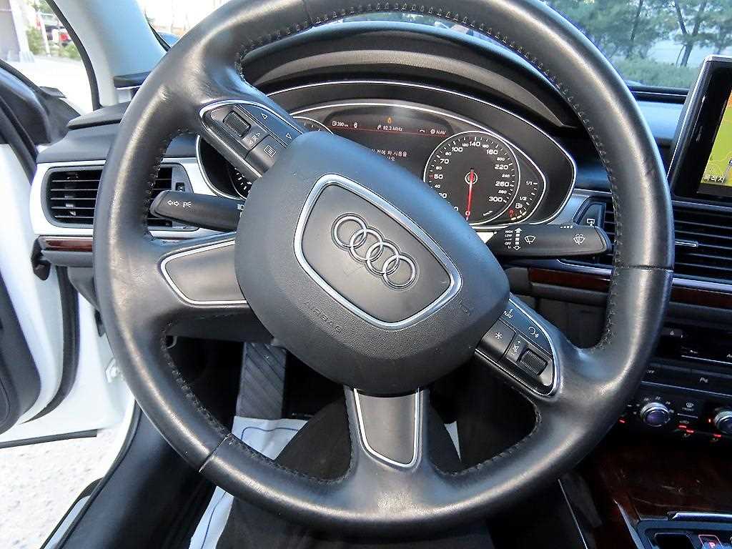 Audi A6 — photo 08