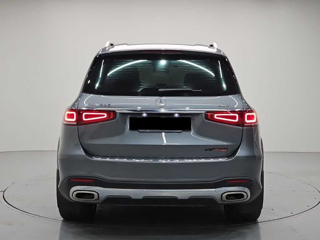 Mercedes-Benz GLS-Class — photo 03