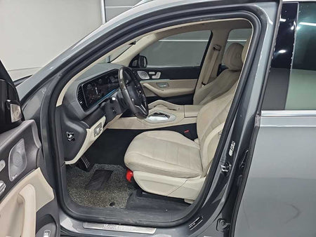 Mercedes-Benz GLS-Class — photo 11