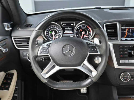 Mercedes-Benz GL-Class — photo 15