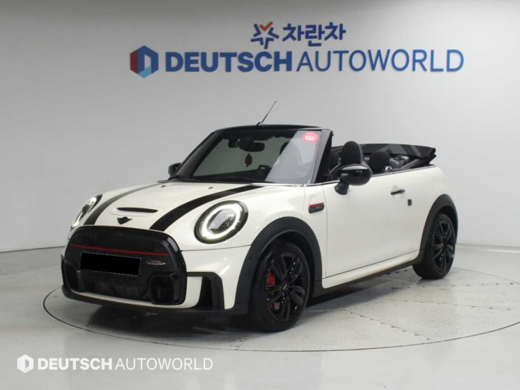 Mini Cooper Convertible — photo 01