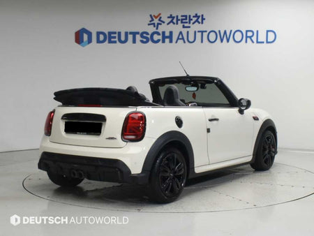 Mini Cooper Convertible — photo 02