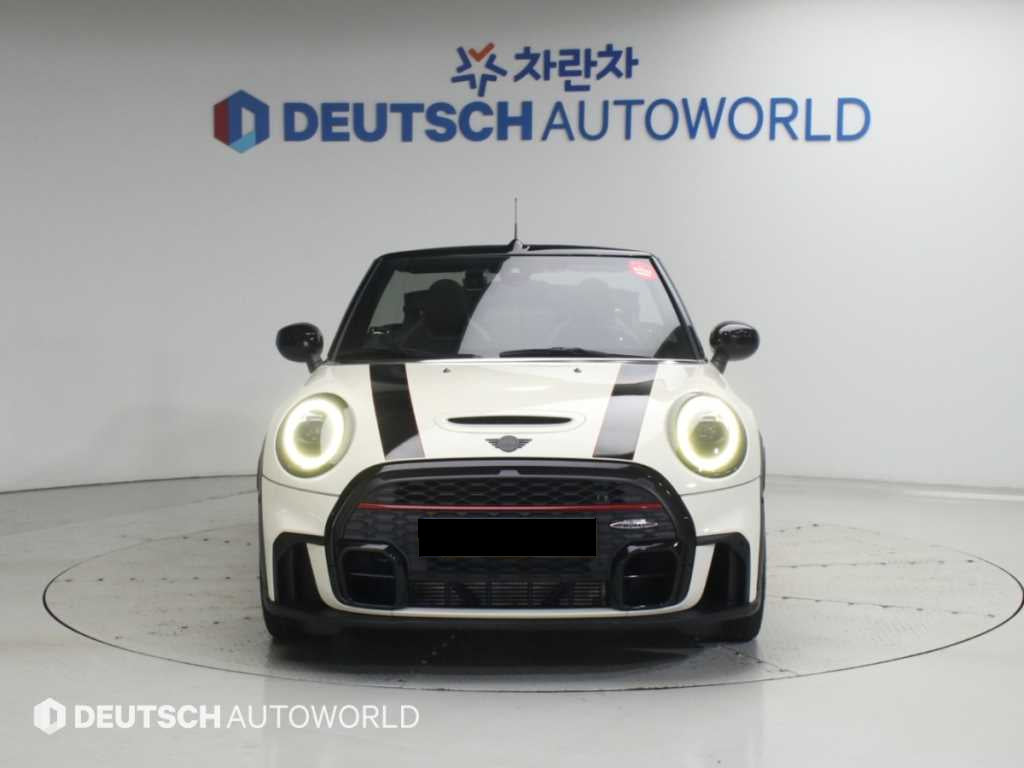 Mini Cooper Convertible — photo 03