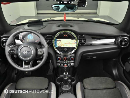 Mini Cooper Convertible — photo 07