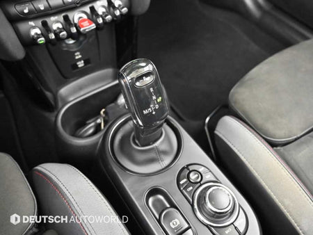 Mini Cooper Convertible — photo 09
