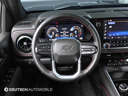 CHEVROLET Colorado — photo 13