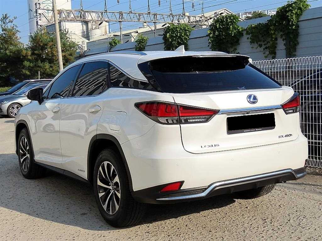 Lexus RX — photo 03