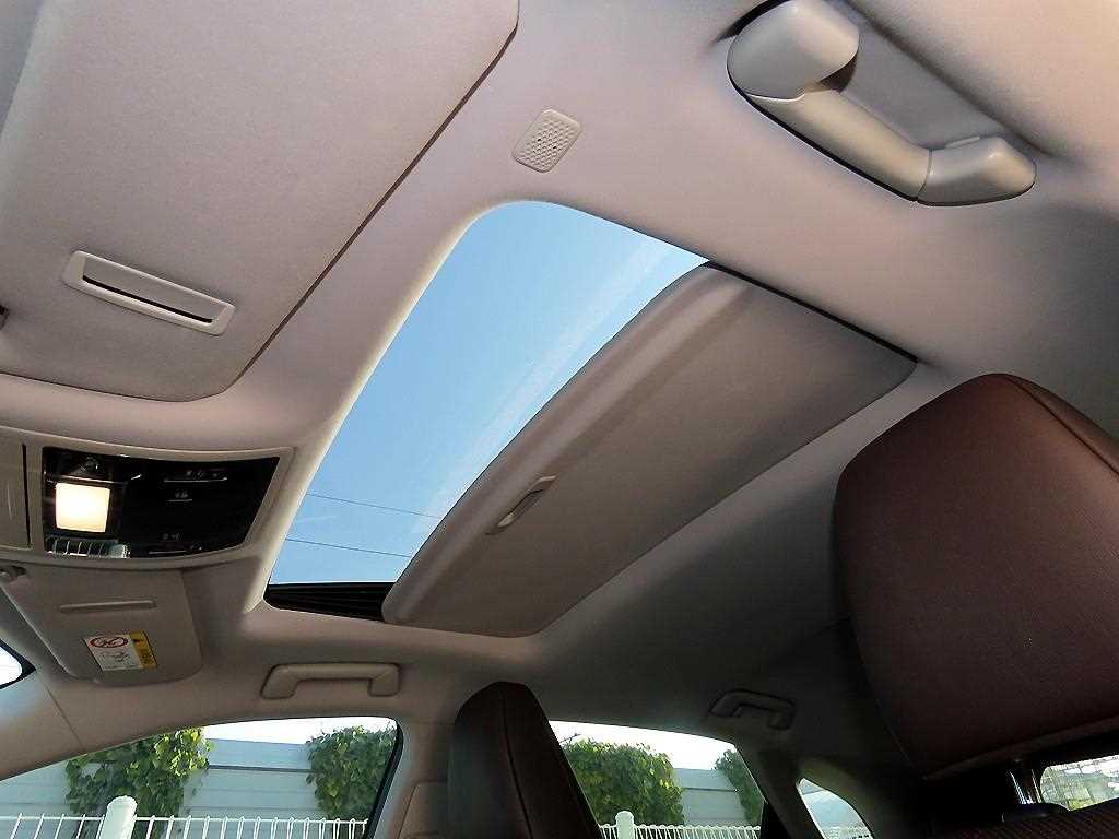 Lexus RX — photo 16
